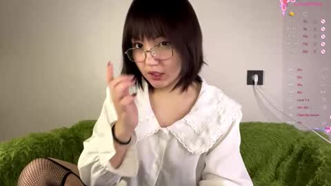 Luna online show from 02/04/26, 07:09