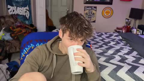 Kyle online show from 02/11/25, 03:29