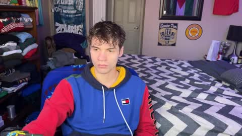 Kyle online show from 02/18/25, 01:33