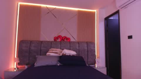 Kkira  online show from 02/27/26, 12:05