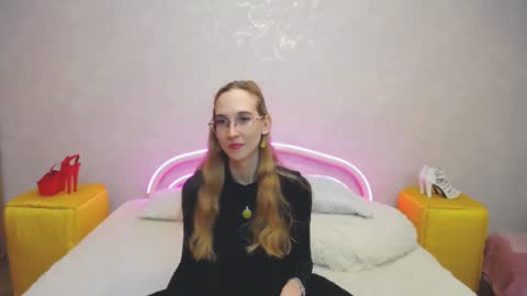 Klary online show from 01/21/25, 06:33