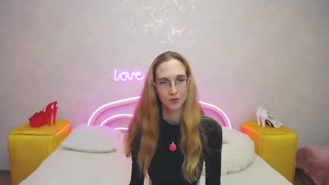 Klary online show from 01/22/25, 11:34