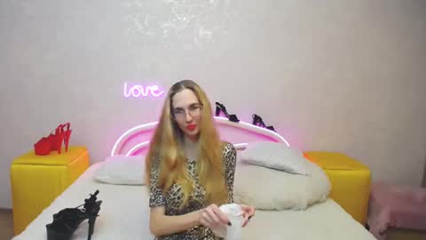 Klary online show from 03/05/25, 02:12