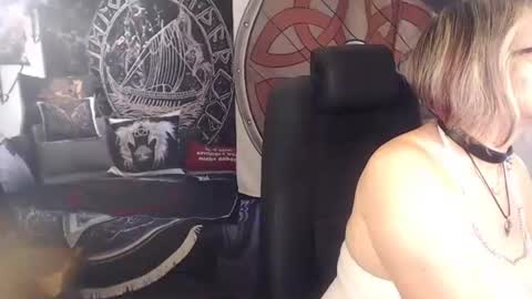 Michelle online show from 11/21/25, 07:40