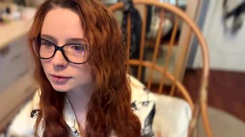 Snapshot of klementinagirl chatting on 01/26/25, 08:23 Klementinafanslyklementina6661 online show from 01/26/25, 08:23