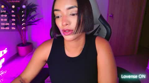 Christina online show from 09/26/25, 12:47