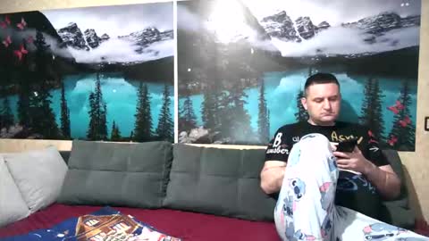 Kleosnow online show from 10/30/25, 09:55