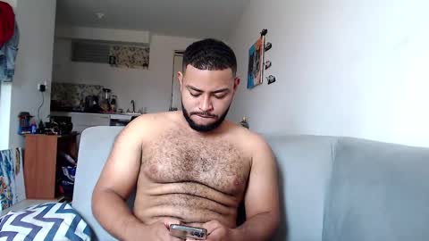 Snapshot of kleyton336 chatting on 11/04/25, 03:44 kleyton online show from 11/04/25, 03:44