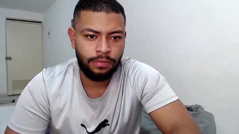 Snapshot of kleyton336 chatting on 12/22/25, 07:44 kleyton online show from 12/22/25, 07:44