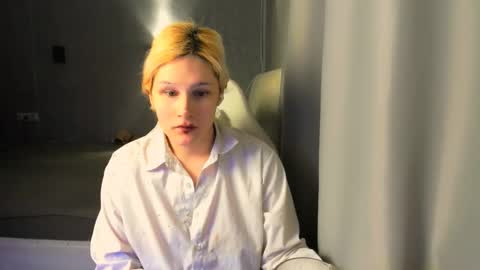 Klin online show from 11/19/25, 07:25