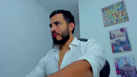 Snapshot of klinsmannwalton chatting on 11/19/25, 12:16 klinsmannwalton online show from 11/19/25, 12:16