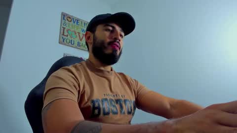 Snapshot of klinsmannwalton chatting on 11/20/25, 11:32 klinsmannwalton online show from 11/20/25, 11:32