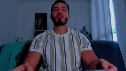 Snapshot of klinsmannwalton chatting on 01/13/26, 12:54 klinsmannwalton online show from 01/13/26, 12:54