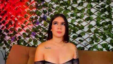 kloe_bella online show from 09/16/25, 01:12