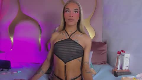 Kloe online show from 04/12/26, 02:33