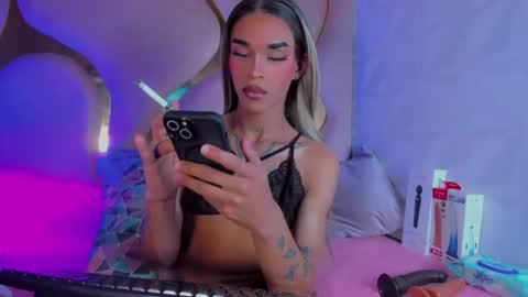 Kloe online show from 04/22/26, 06:31