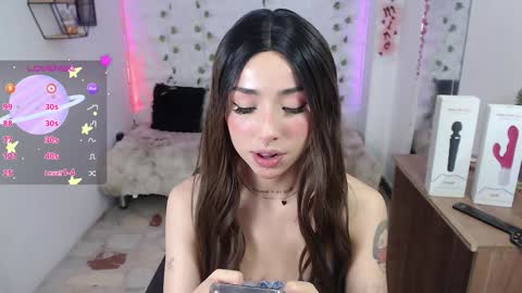 Snapshot of kloeking_ chatting on 01/14/25, 07:48 kloe online show from 01/14/25, 07:48