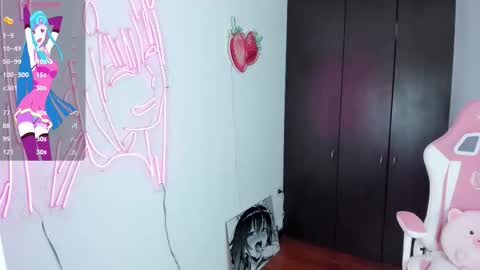 Snapshot of kloeking_ chatting on 09/19/25, 01:29 kloe online show from 09/19/25, 01:29