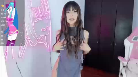 Snapshot of kloeking_ chatting on 09/24/25, 12:36 kloe online show from 09/24/25, 12:36