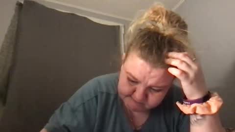 Snapshot of kmarie1196 chatting on 02/16/26, 11:23 kmarie1196 online show from 02/16/26, 11:23