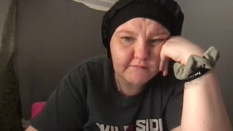 Snapshot of kmarie1196 chatting on 03/19/26, 02:26 kmarie1196 online show from 03/19/26, 02:26