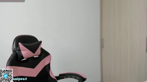 Camila Reyes online show from 04/20/26, 12:41