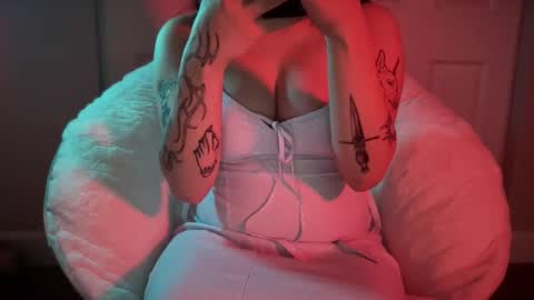 knextdoor online show from 01/12/26, 11:10