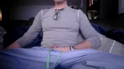 Knight3975 online show from 03/03/26, 01:56