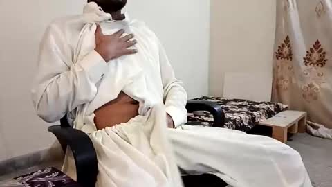 Harry online show from 12/15/25, 07:12