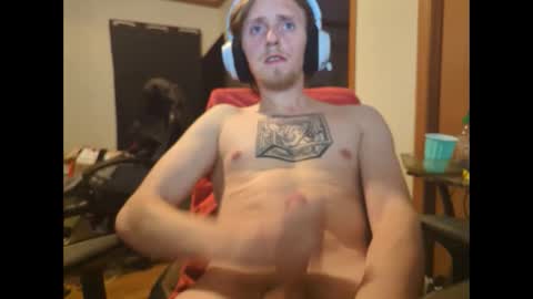 Snapshot of kniloc chatting on 01/25/25, 04:23 kniloc online show from 01/25/25, 04:23