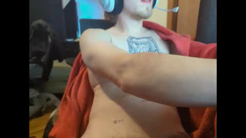 Snapshot of kniloc chatting on 01/25/25, 05:51 kniloc online show from 01/25/25, 05:51