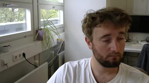 Knisley online show from 10/16/25, 10:38