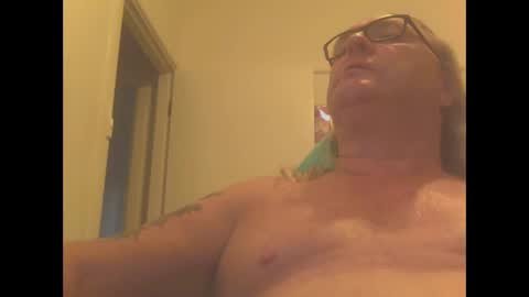 Snapshot of knobout chatting on 01/13/25, 08:26 knobout online show from 01/13/25, 08:26