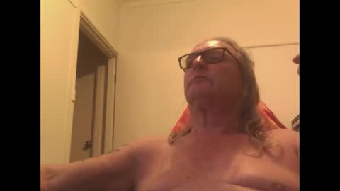 Snapshot of knobout chatting on 11/25/25, 07:08 knobout online show from 11/25/25, 07:08