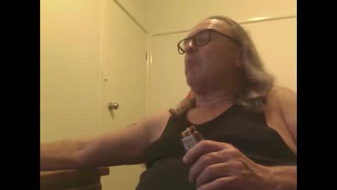 knobout online show from 06/10/26, 11:53
