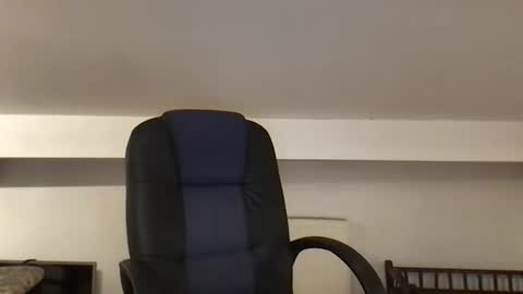 hugo online show from 02/01/25, 11:48