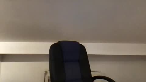 hugo online show from 02/03/25, 06:07