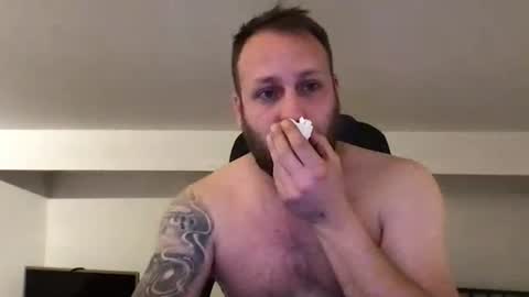 hugo online show from 02/05/25, 08:57