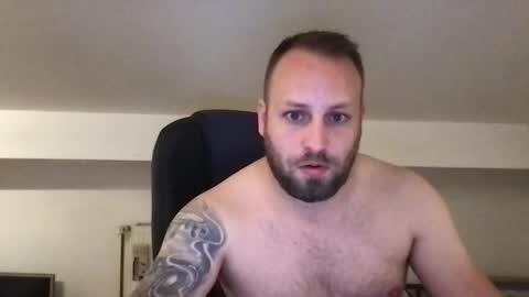 hugo online show from 09/09/25, 01:05