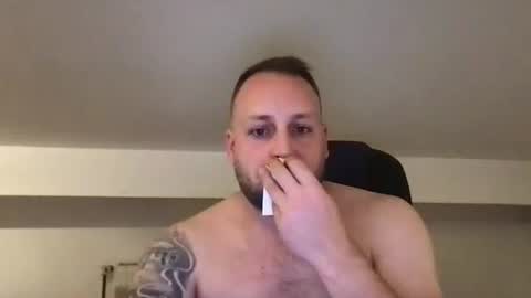 hugo online show from 10/25/25, 02:30