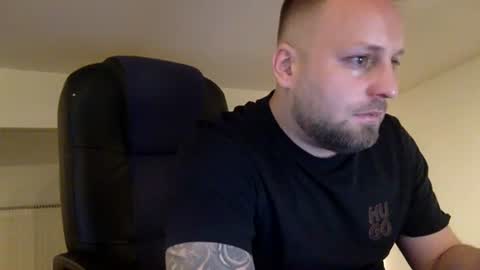 hugo online show from 02/15/26, 03:58