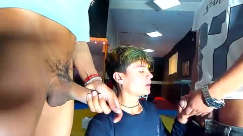 kobayaske online show from 01/10/25, 05:24