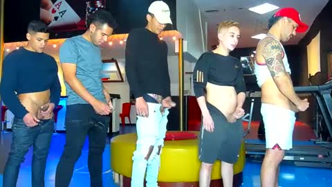 kobayaske online show from 01/11/25, 12:33