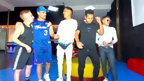 kobayaske online show from 01/12/25, 12:07