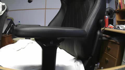 Kodiak1974 online show from 10/23/25, 10:30