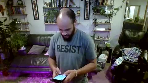 A Dick Ting online show from 12/08/24, 10:36