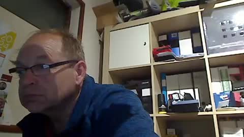 kokin3034 online show from 02/23/25, 08:39