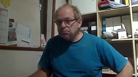 kokin3034 online show from 10/31/25, 05:52