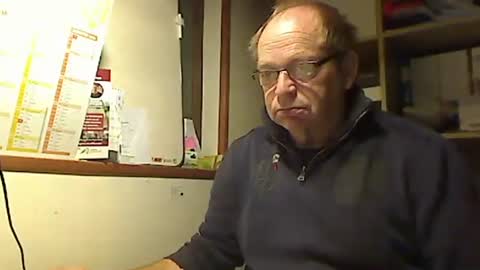 kokin3034 online show from 11/23/25, 06:57