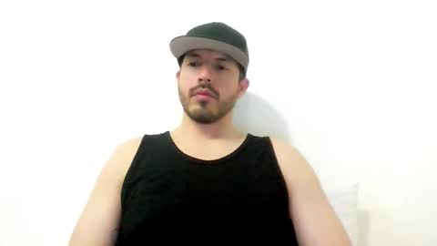 kolombianox online show from 10/25/25, 06:43